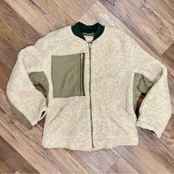 Free People We The Free Rivington Olive Green and Ivory Sherpa Jacket - Picture 2 of 7
